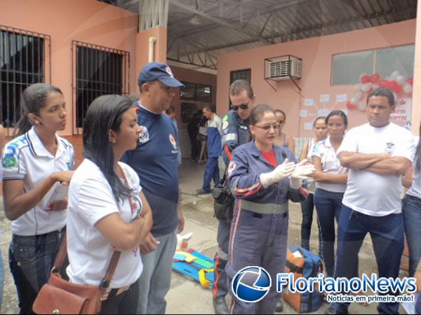 Colégio Técnico de Floriano comemora aniversário com Jornada Acadêmica.(Imagem:FlorianoNews)