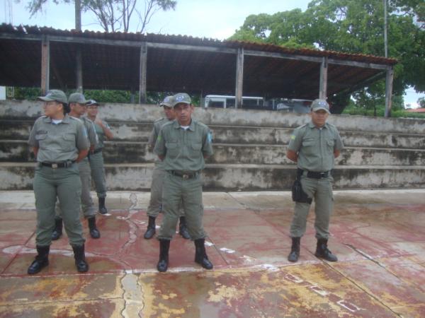 Marcou Presença no quartel da PM(Imagem:Floriano News)