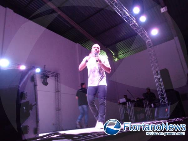 Tirullipa apresenta show de humor em Floriano.(Imagem:FlorianoNews)