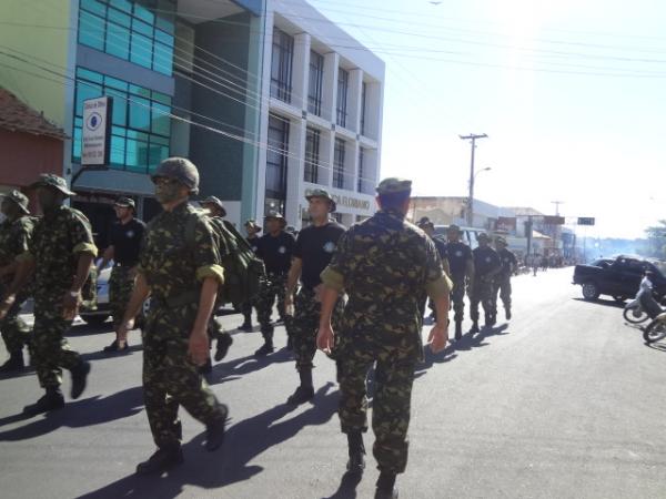 Floriano comemorou o Dia da Pátria com desfile cívico.(Imagem:FlorianoNews)