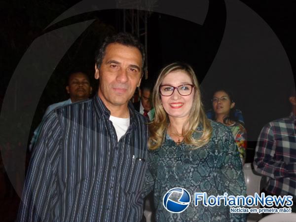 Prefeito Gilberto Júnior e esposa Marla Guerra.(Imagem:FlorianoNews)