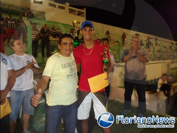 São João dos Patos vence nos pênaltis a final do Campeonato Regional Florianense de Futebol.(Imagem:FlorianoNews)