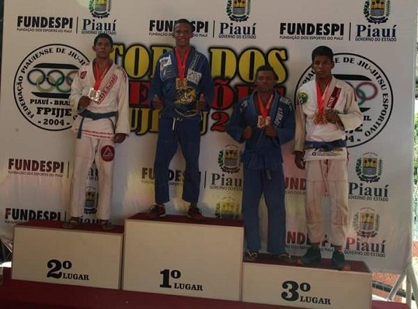 Florianenses conquistam medalhas no jiu-jitsu em Teresina.(Imagem:Divulgação)