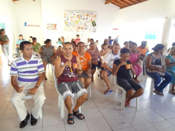 CAPS de Floriano realizou festa em homenagem as mães.(Imagem:FlorianoNews)