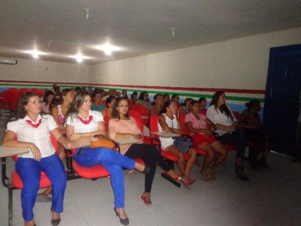 Reunião com pais articula reinício de programas da Assistência Social em Barão de Grajaú.(Imagem:FlorianoNews)