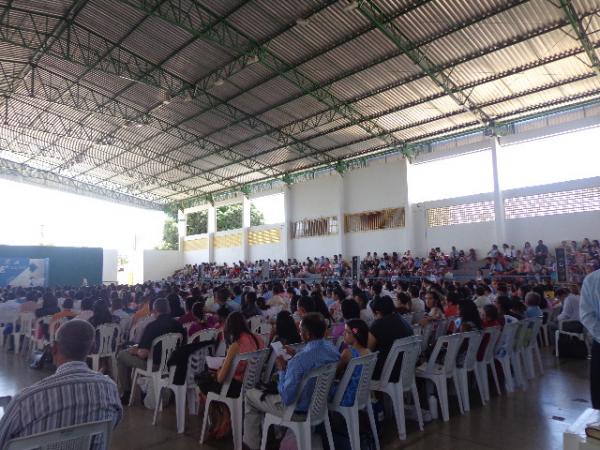 Testemunhas de Jeová se reúnem em Congresso de Distrito.(Imagem:FlorianoNews)