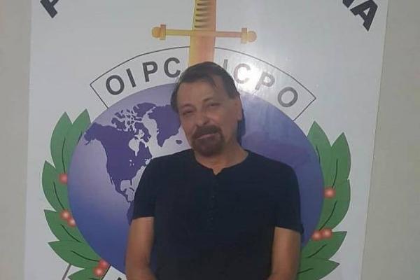 Polícia da Itália divulga imagens de Cesare Battisti ao ser preso na Bolívia.(Imagem:Divulgação/Polícia da Itália)