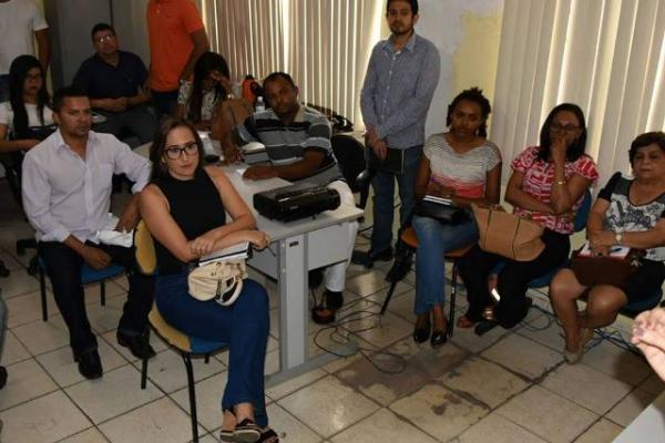 Servidores do município participam de capacitação em Floriano.(Imagem:SECOM)