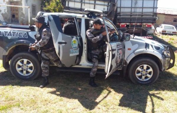Homem é detido pela Força Tática de Floriano(Imagem:Divulgação)