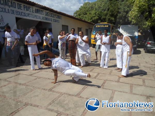 APAE de Floriano realiza abertura da Semana Nacional do Excepcional.(Imagem:FlorianoNews)