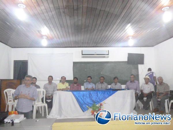 Prefeito se reúne com comerciantes do Centro Comercial do Cruzeiro.(Imagem:FlorianoNews)