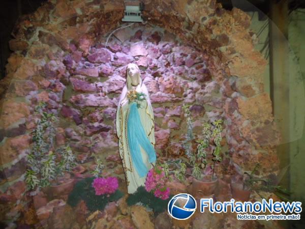 Encerramento dos festejos a Santa Beatriz marcado por missa e inauguração de busto de Frei Antônio(Imagem:FlorianoNews)