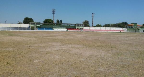 Estádio Deusdeth de Melo, em Campo Maior.(Imagem:Ricardo Andrade)