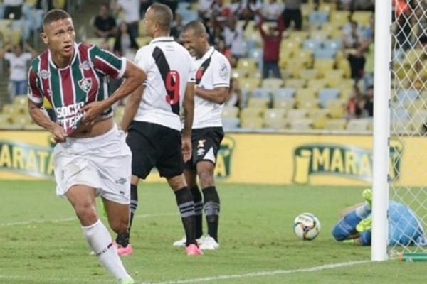 Flu faz três no segundo tempo, vence o Vasco e avança à final.(Imagem:Gazeta Esportiva)