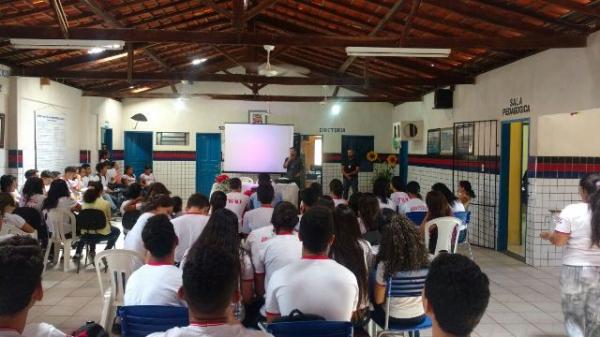 Polícia Civil realiza palestra sobre disciplina em escola de Barão de Grajaú.(Imagem:Divulgação/Polícia Civil)