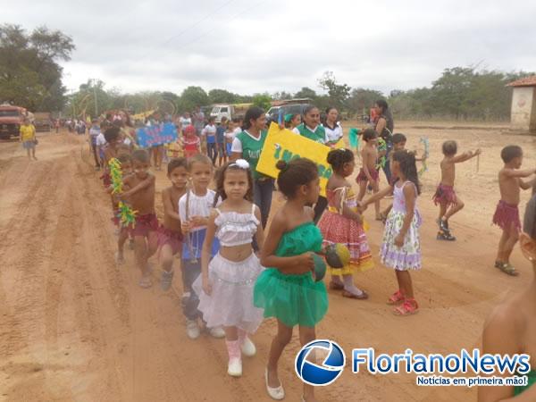 Realizada 1ª Parada Cívica das escolas do campo de Barão de Grajaú.(Imagem:FlorianoNews)