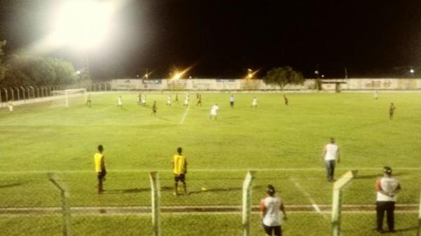 Cori-Sabbá e Flamengo ficam no 0 a 0 em partida do Sub-19 em Floriano.(Imagem:FloririanoNews)