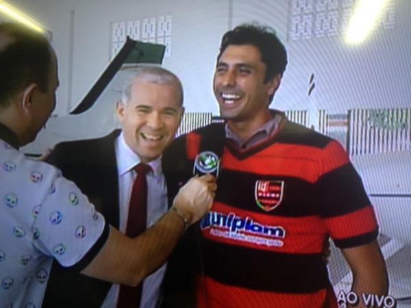 Athirson chega a Teresina e veste a camisa do Flamengo do Piauí.(Imagem:Cidadeverde.com)