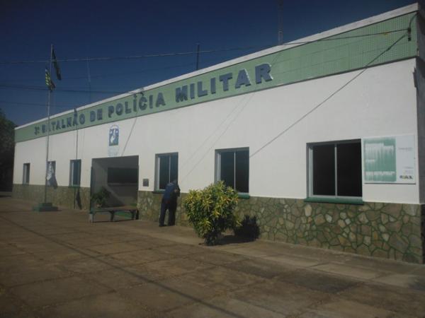 Pol&iacute;cia Militar de Floriano recuperou moto roubada em Bar&atilde;o de Graja&uacute;.(Imagem:FlorianoNews)