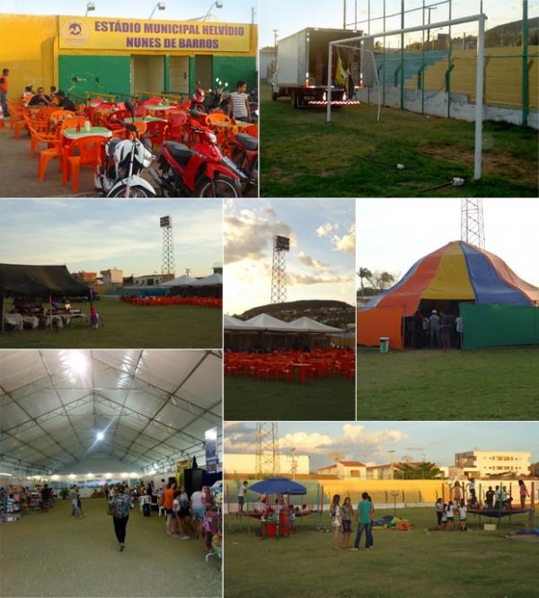 Gramado do estádio foi usado para evento literário.(Imagem: Idelfran Monteiro)