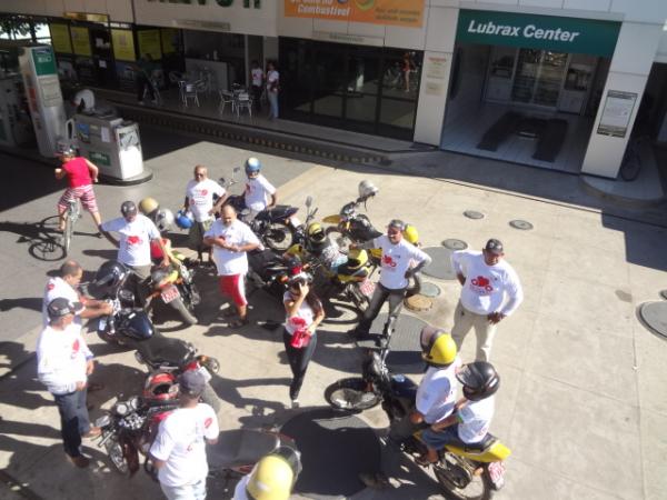 Cajueiro Motos comemorou o Dia do Motociclista.(Imagem:FlorianoNews)