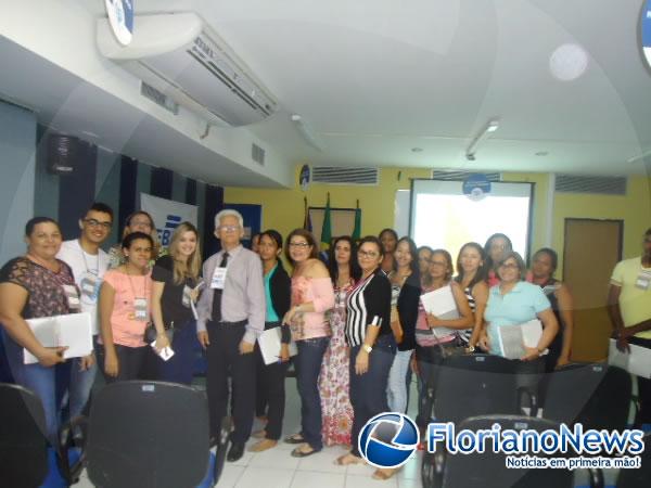 SEBRAE realizou curso de atendimento ao cliente.(Imagem:FlorianoNews)