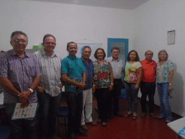 Membros do Sinconflor e Associação Comercial participam de reunião em Floriano (Imagem:FlorianoNews)