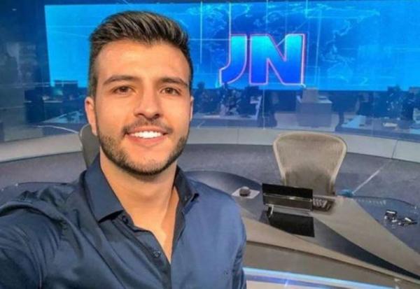 Jornalista Matheus Ribeiro, apresentador da TV Anhanguera, afiliada da Rede Globo.(Imagem:Reprodução/Instagram)