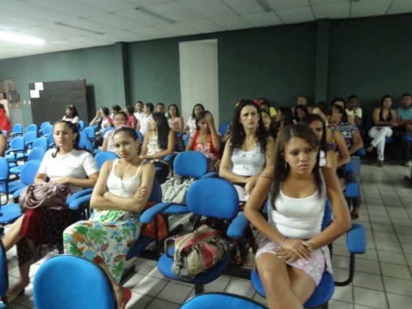 UESPI realizou palestra sobre Literatura Africana em Floriano.(Imagem:FlorianoNews)