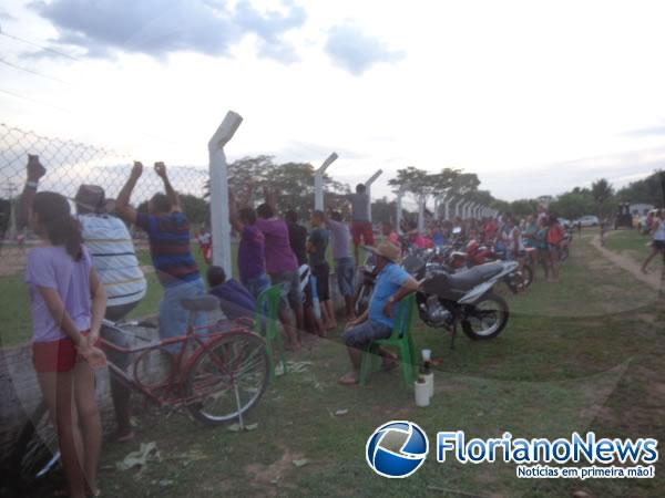 Juventus vence Sipaúba por 2x1 em Nazaré do Piauí.(Imagem:FlorianoNews)