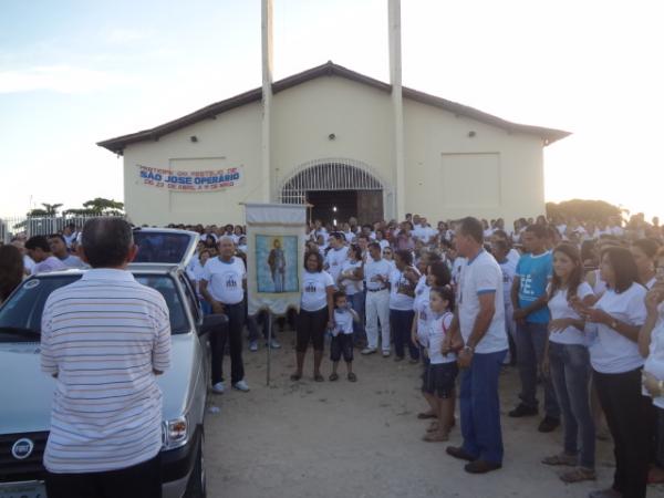 Católicos participaram da III Caminhada da Paz em Floriano.(Imagem:FlorianoNews)