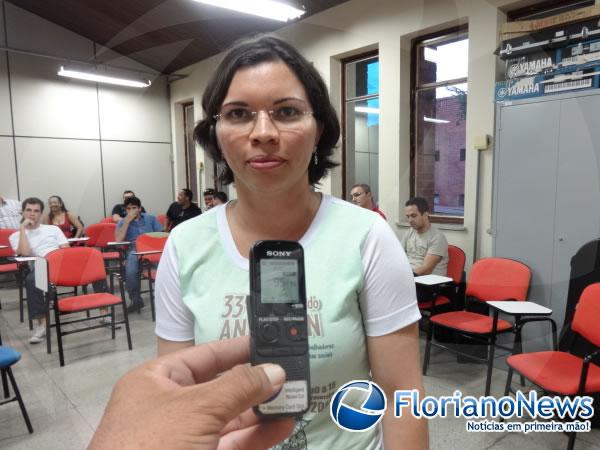 Gilcelene de Brito Ribeiro, Coordenadora de Finanças do SINDIFPI.(Imagem:FlorianoNews)