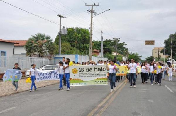 Caminhada encerra a semana de combate ao abuso e exploração sexual de crianças e adolescentes.(Imagem:SECOM)