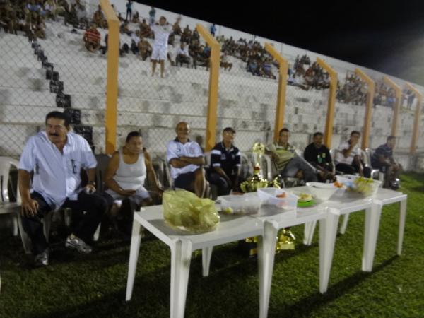 América é campeão no Campeonato Florianense de Futebol.(Imagem:FlorianoNews)