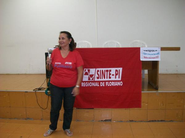 Léa Almeida, Presidente do SINTE-PI.(Imagem:FlorianoNews (arquivo))