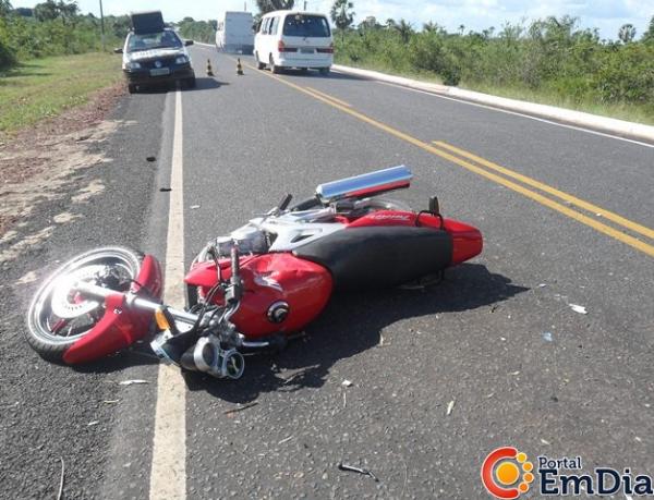 Acidente deixa jovem em estado grave.(Imagem:Portal Em Dia)