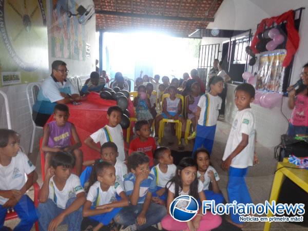 Dia da Consciência Negra é celebrado na Escola Municipal Binu Leão. (Imagem:FlorianoNews)