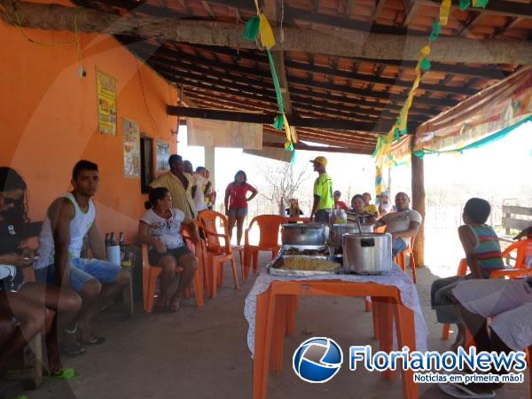 Associação dos Quadrilheiros de Floriano realizou almoço de confraternização.(Imagem:FlorianoNews)