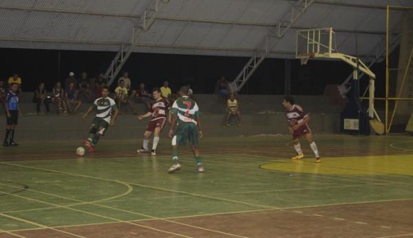 AABB derrotou o Tabajaras em jogo difícil e se classificou para a fina do Metropolitano de Futsal.(Imagem:Daniel Cunha)