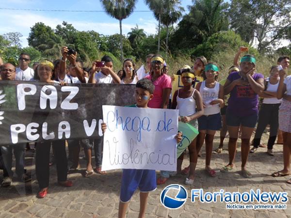 População de Jerumenha realiza manifestação pedindo mais segurança.(Imagem:FlorianoNews)