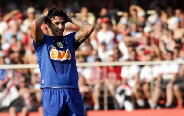 Ricardo Goulart lamenta chance perdida na derrota do Cruzeiro para o São Paulo.(Imagem:Futura Press)