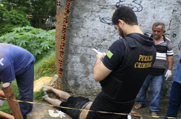 Autônomo morre eletrocutado ao passar em viaduto no PI.(Imagem:Roberta Aline/Cidadeverde.com)