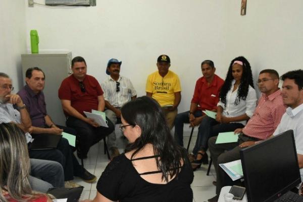 Reunião define detalhes do 3º Festival das Flores de Holambra de Floriano.(Imagem:SECOM)