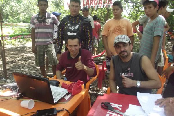 1º enduro no Povoado Santo Antonio.(Imagem:FlorianoNews)