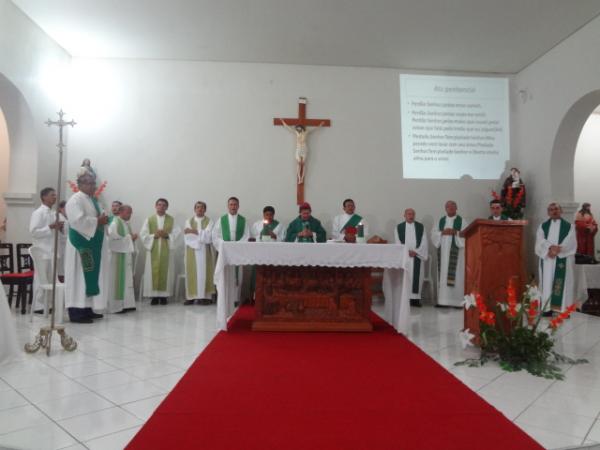 Missa marca posse do novo pároco da Paróquia Santo Antônio, em Barão de Grajaú.(Imagem:FlorianoNews)