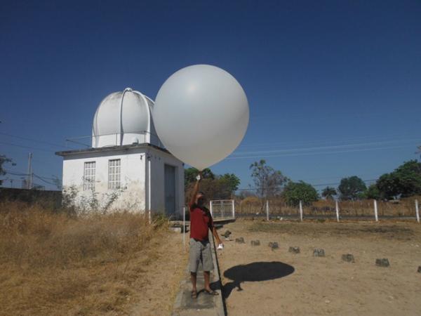 Balões meteorológicos e radiossondas são utilizados na previsão do tempo em Floriano.(Imagem:FlorianoNews)
