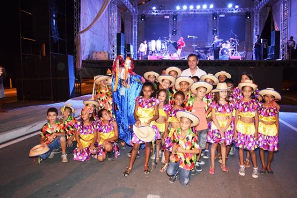 Florianenses prestigiam Semana Cultural.(Imagem:Secom)