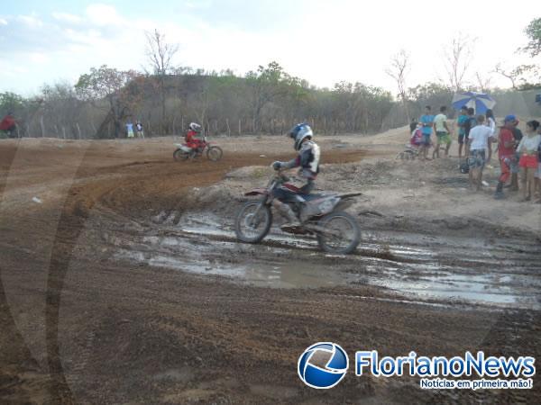 Muita adrenalina marca final de semana na Arena Cross.(Imagem:FlorianoNews)