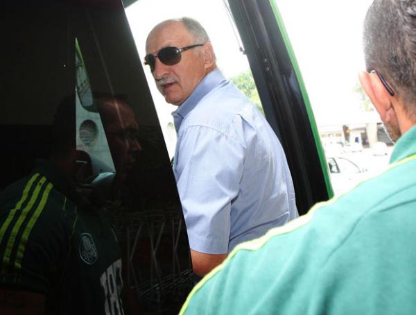 Luiz Felipe Scolari se irrita com a imprensa.(Imagem:André Lessa/Agência Estado)