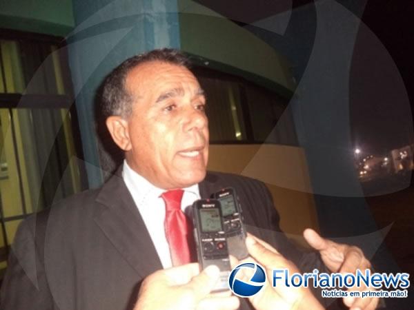Vereadores reprovam Requerimento na Câmara Municipal de Floriano.(Imagem:FlorianoNews)